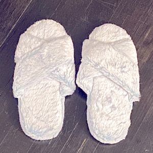 Fuzzy faux fur cross band slippers-light blue